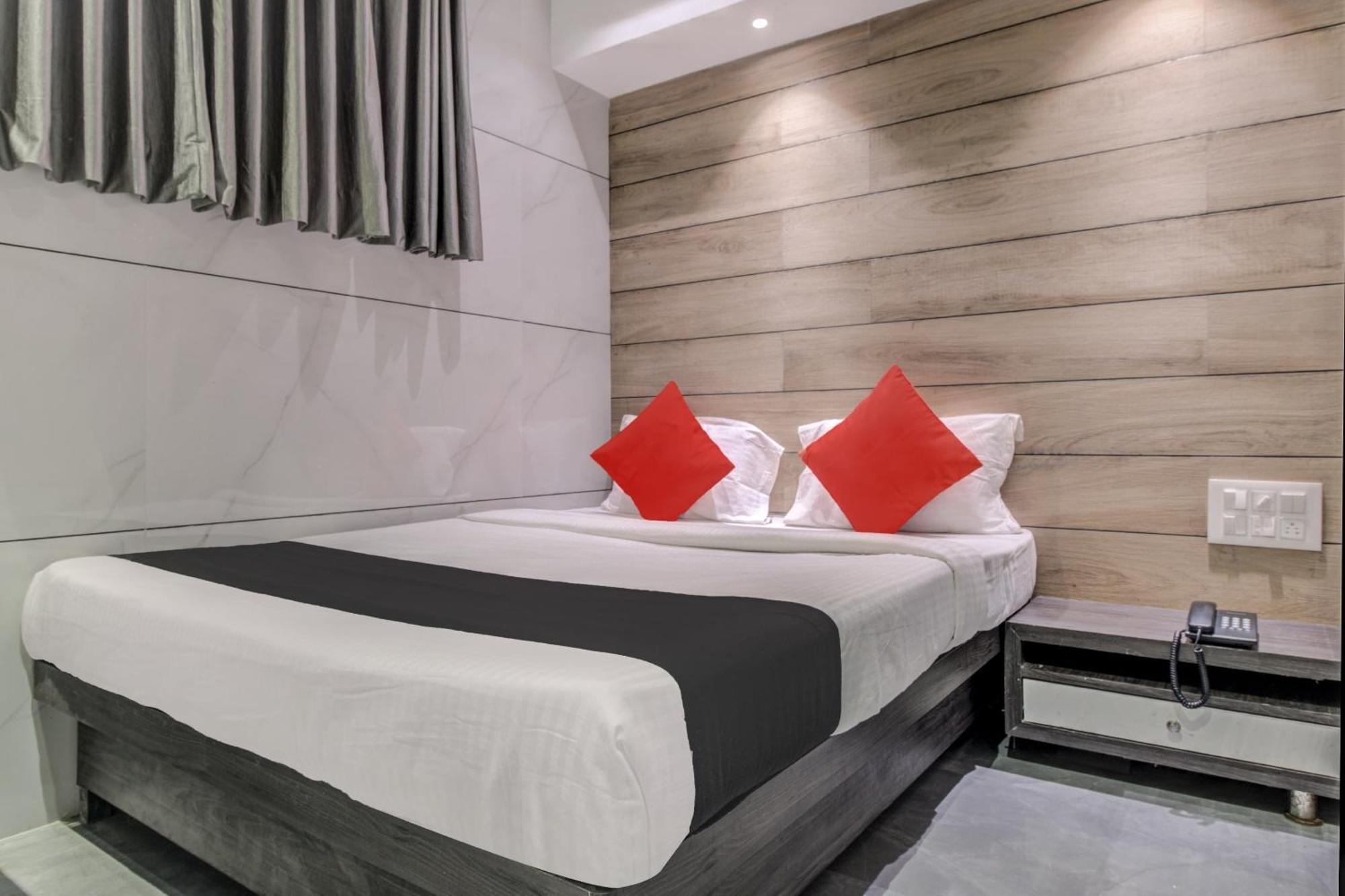 Hotel Spring Residency Βομβάη Εξωτερικό φωτογραφία