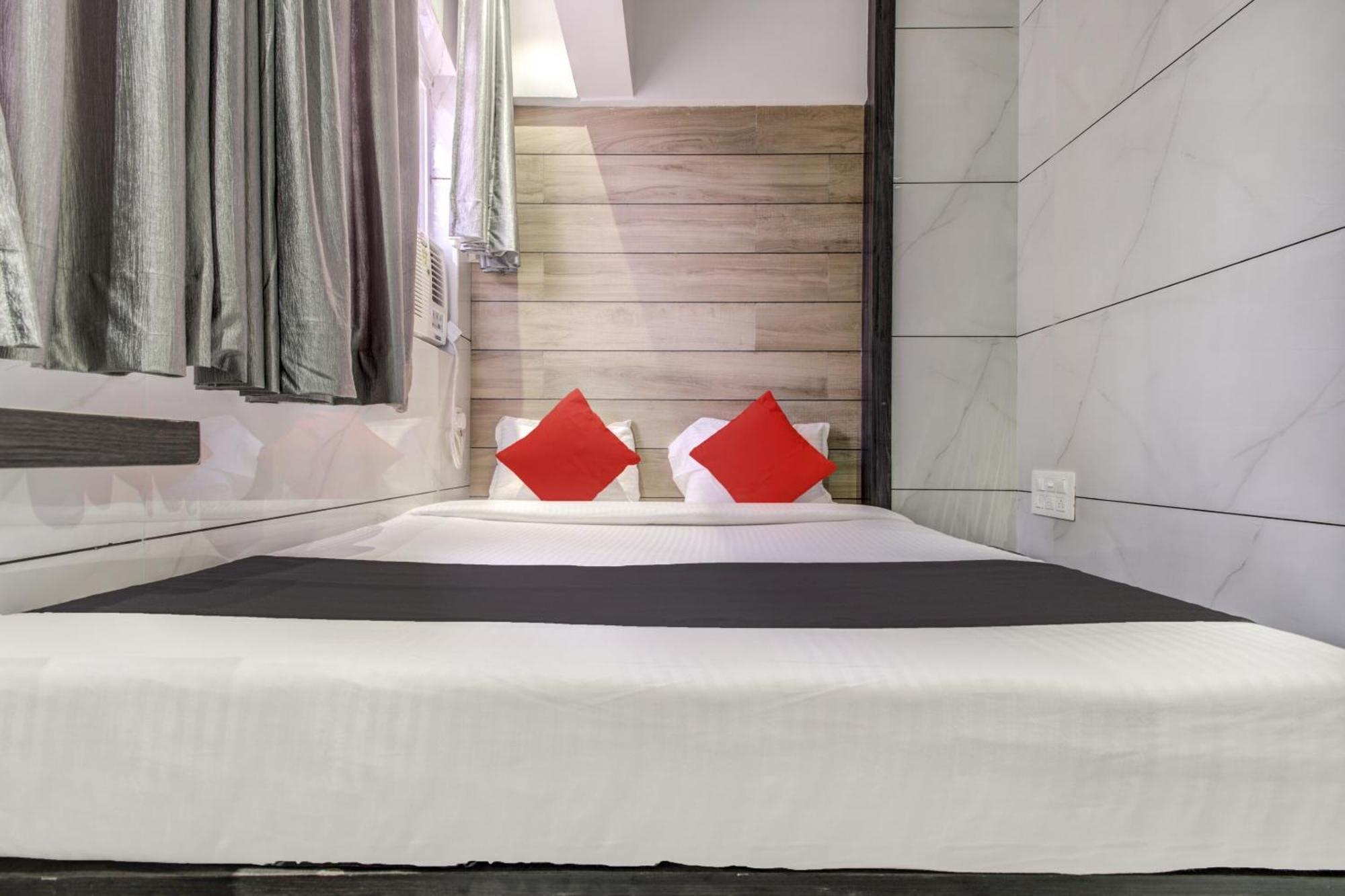 Hotel Spring Residency Βομβάη Εξωτερικό φωτογραφία